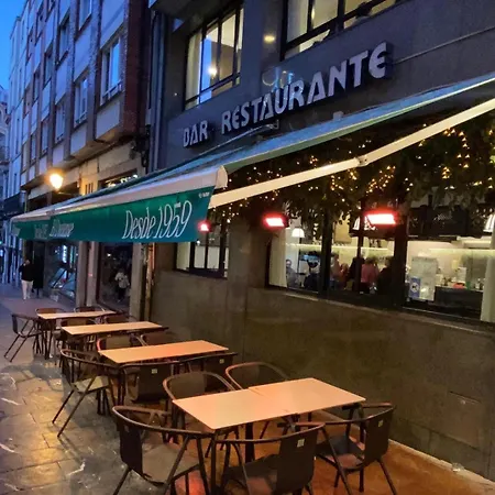 Szálloda Ovetense Oviedo