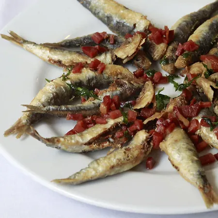 奥维特恩斯酒店 * 奥维耶多