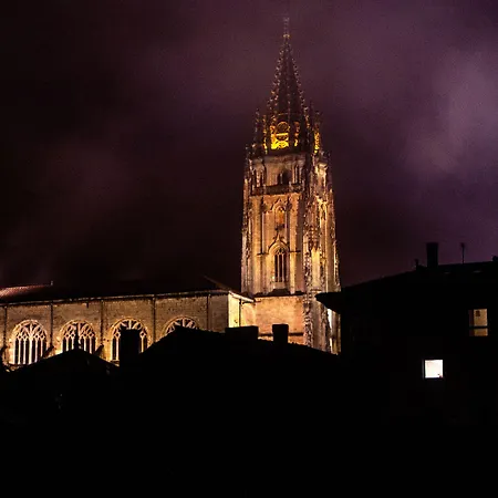 奥维特恩斯酒店 酒店