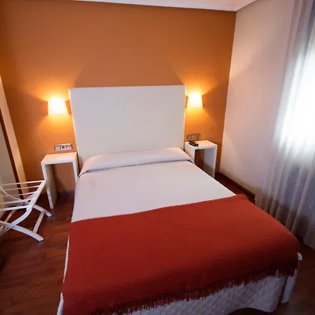 酒店 奥维特恩斯酒店 *