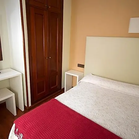 Ovetense Hotel *